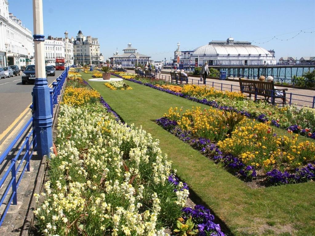Cromwell House Hotell Eastbourne Eksteriør bilde